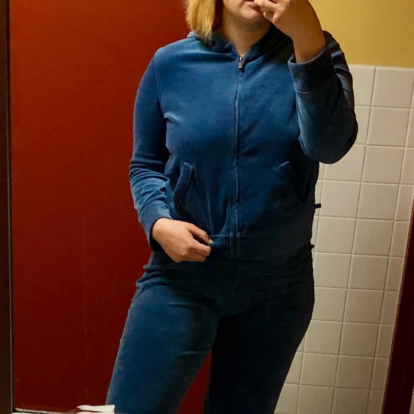 Ralph Lauren sweat suit - Picture 1 of 3